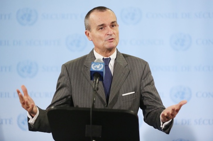 El embajador francés ante el Consejo de Seguridad de Naciones Unidas, Gerard Araud, durante su intervención. (Mario TAMA/AFP)