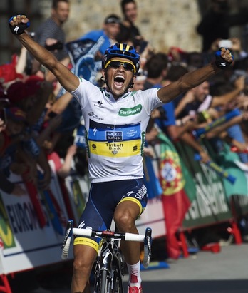 Etapa eta lidertza lortu ditu Alberto Contadorrek gaurko egunean. (Jaime REINA/AFP)