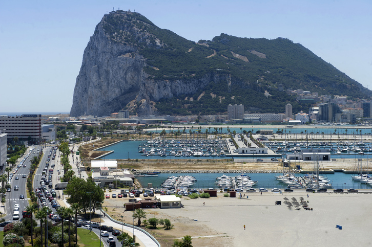 El peñón de Gibraltar, en una imagen de archivo. (Marcos MORENO / AFP)