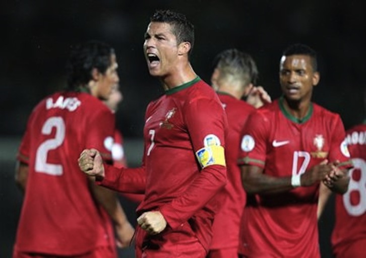 El portugués Cristiano Ronaldo ha anotado tres goles frente a Irlanda del Norte. (Peter MUHLY / AFP PHOTO) 