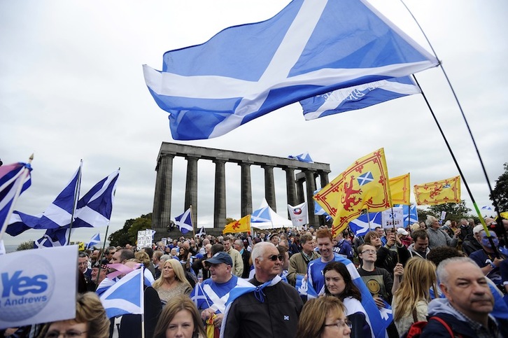 Marcha independentista en Edimburgo. (Andy BUCHANAN / AFP)