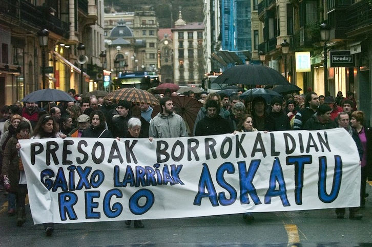 Manifestación para exigir la libertad de Rego Vidal, en 2010 en Donostia. (Juan Carlos RUIZ/ARGAZKI PRESS)