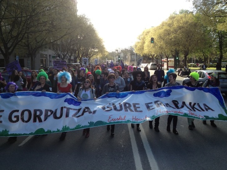 Cabecera de la manifestación celebrada en Iruñea. (Jagoba MANTEROLA / ARGAZKI PRESS)