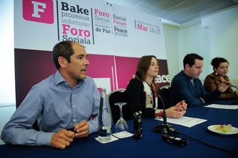 Paul Ríos y Ana Elvira, de Lokarri, y Peio Dufau y Maitena Thicoipe, de Bake Bidea. (Jagoba MANTEROLA/ARGAZKI PRESS)