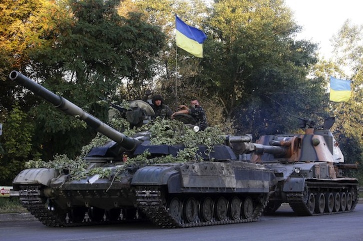 Un tanque ucraniano, en una imagen tomada recientemente en Lugansk. (Anatoli STEPANOV/AFP PHOTO)