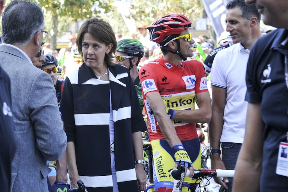 Maya, Barcina, Contador eta Indurain, etapa hasi aurretik. (Idoia ZABALETA/ARGAZKI PRESS)