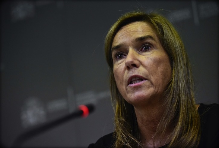 La ministra Ana Mato, en una comparecencia del pasado lunes. (Javier SORIANO / AFP)