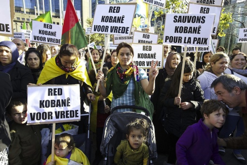 Kurduen aldeko mobilizazioa, Bruselan. (Nicolas MAETERLINK/AFP PHOTO)