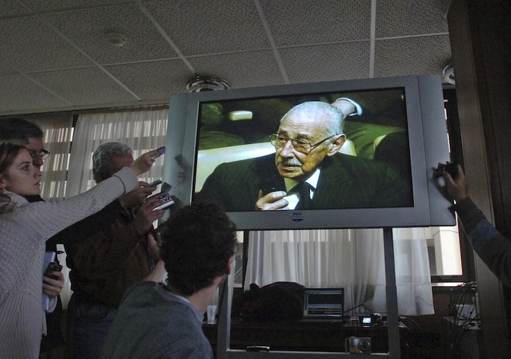 El teniente general Videla, durante el juicio en su contra en el año 2010. (AFP)