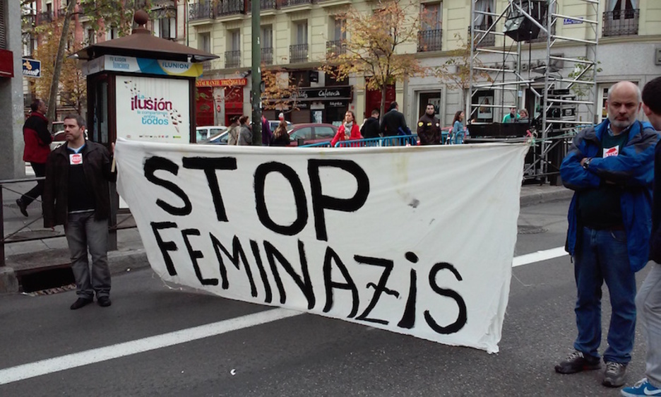 ‘Stop feminazis»