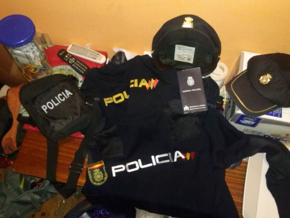 Material policial.