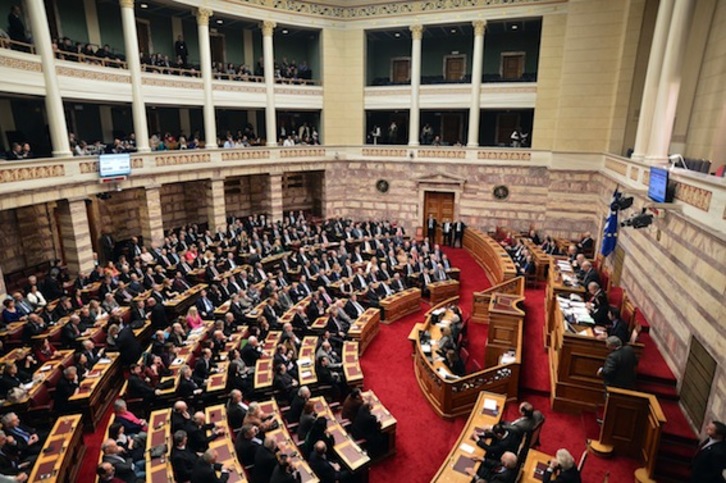 Imagen del Parlamento griego durante la primera votación, la semana pasada. (Louisa GOULIAMAKI/AFP) 