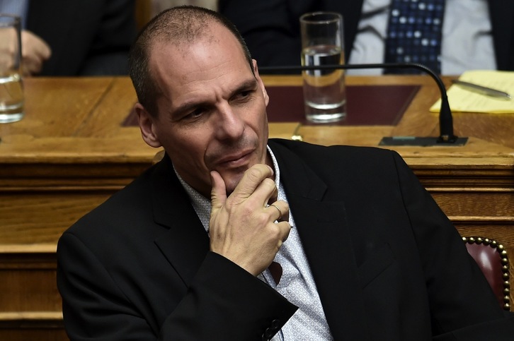 Varoufakis, en una sesión parlamentaria anterior. (Aris MESSINIS / AFP)