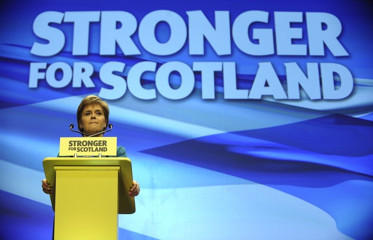 Nicola Sturgeon en una comparecencia anterior. (Andy BUCHANAN / AFP)