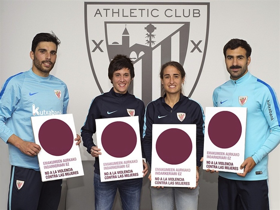 Eneko Bóveda, Erika Vázquez, Iraia Iturregi y Mikel Balenziaga, del Athletic. 