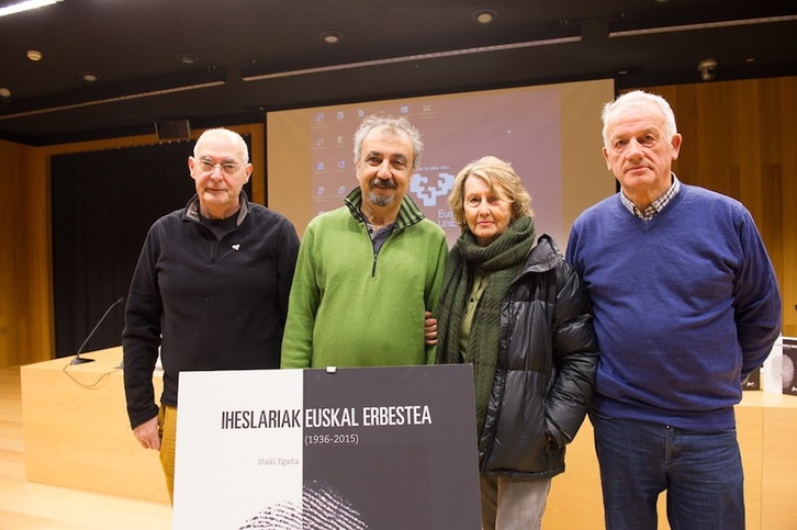 Eugenio Etxebeste, Iñaki Egaña, Ikerne Letamendi y Mitxel Mendiboure. (Gorka RUBIO/ARGAZKI PRESS)