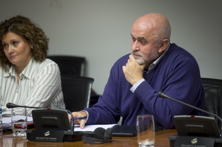El consejero de Educación de Nafarroa, José Luis Mendoza, en una comparecencia en el Parlamento. (Iñigo URIZ/ARGAZKI PRESS)
