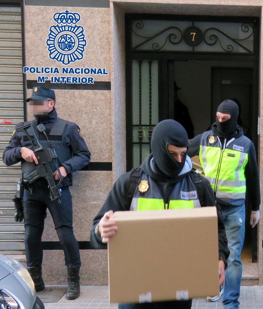 La Policía española ha llevado a cabo las detenciones. (AFP)