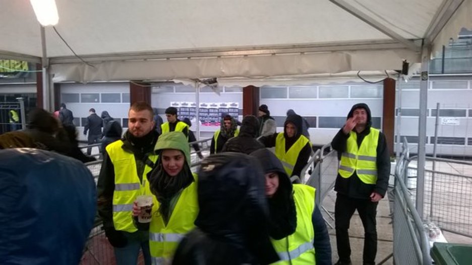 Boluntario ugariren lanari esker aurrera atera da 40 Minutu Rock. (@40minuturock) Boluntario ugariren lanari esker aurrera atera da 40 Minutu Rock. (@40minuturock)