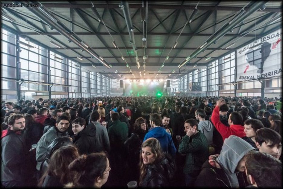 Landagunea, jendez lepo. (@40minuturock) Landagunea, jendez lepo. (@40minuturock)