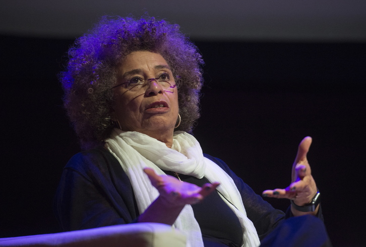 Angela Davis en febrero del año pasado en Bilbo. (Monika DEL VALLE | ARGAZKI PRESS)