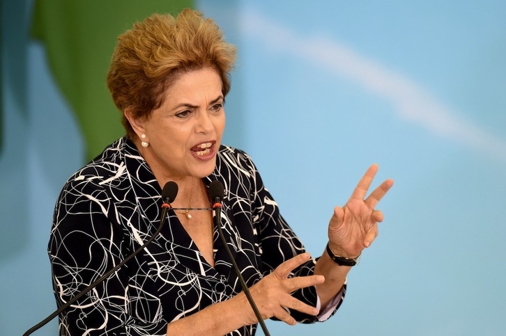 La comisión especial del Senado ha votado a favor del ‘impeachment’ a Rousseff. (Evaristo SA / AFP)