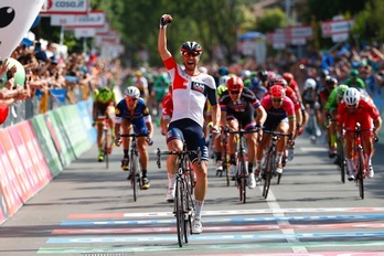Roger Klugek esprintean irabazi du etapa. (Vincenzo PINTO/AFP) 