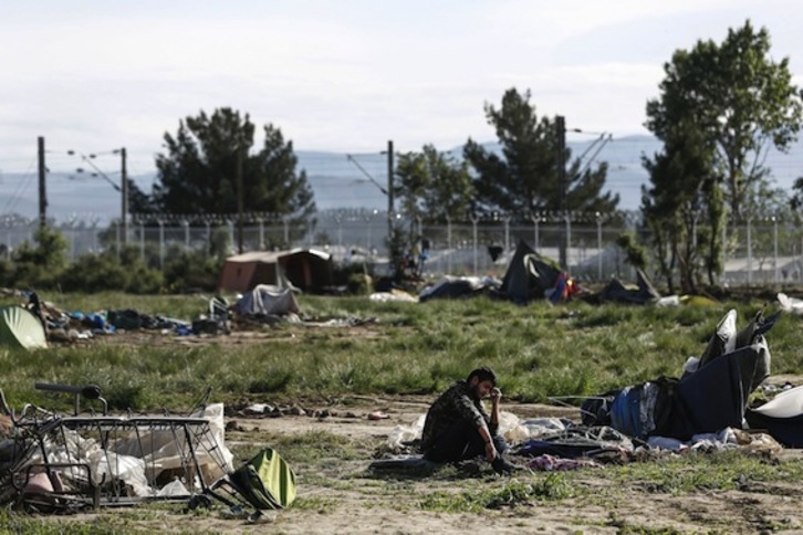 Idomeniko kanpalekua guztiz hustu dute. (Yannis KOLESIDIS/AFP)
