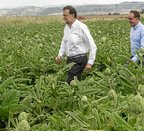 Rajoy, en «modo Fitur» hasta que tenga que afrontar su dilema