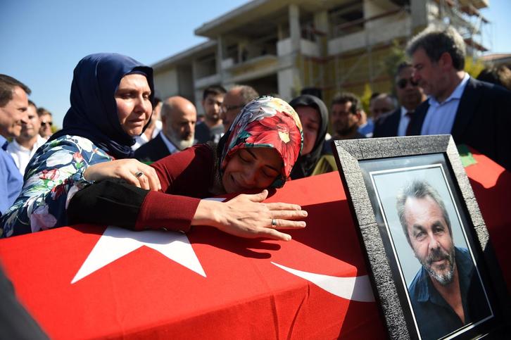 Se han sucedido los funerales por los muertos durante el fallido golpe de Estado. (Bulent KILIC/AFP)