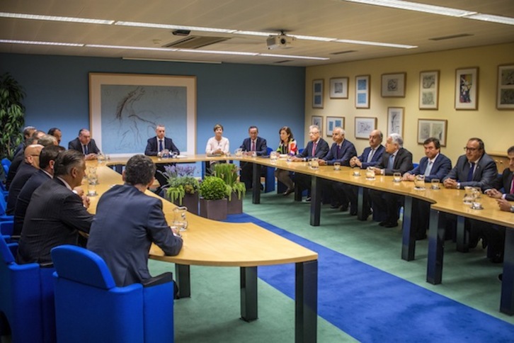 Reciente reunión del Comité Ejecutivo de Confebask con el lehendakari Urkullu y algunos de sus consejeros. (Jaizki FONTANEDA / ARGAZKI PRESS)