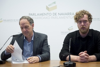 Adolfo Araiz y Maiorga Ramirez, en una comparecencia en el Parlamento. (Iñigo URIZ/ARGAZKI PRESS)