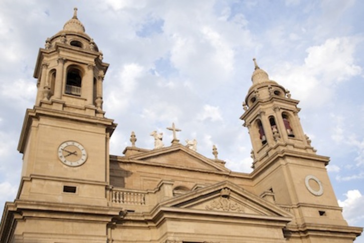 La catedral de Iruñea es uno de los bienes que inmatriculó la Iglesia católica.