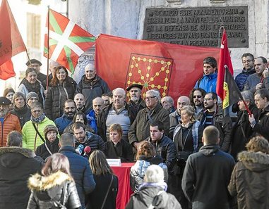 Izquierda patriótica vasca. Por una Euskadi capitalista y posibilista - Página 5 0129_eh_agerraldia