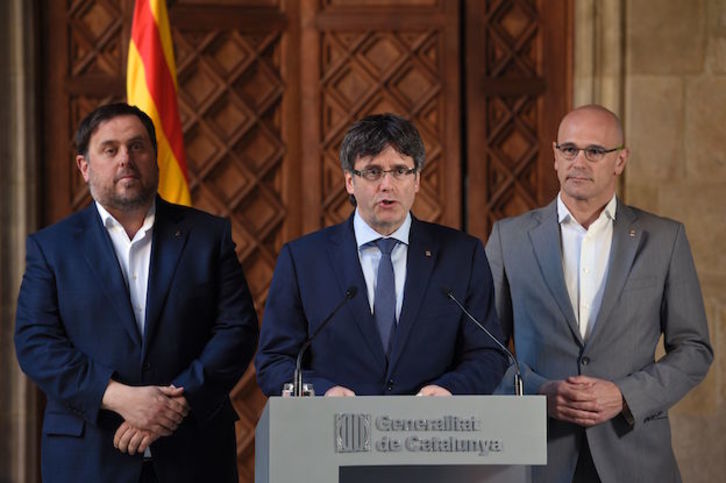 Puigdemont, durante una comparecencia previa en la Generalitat. (Lluis GENE / AFP)