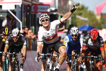 Andre Greipel gaurko etapa irabazi berritan.  (LUK BENIES | AFP)