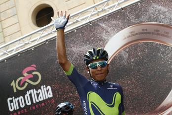 Etapa eta maglia rosa Quintanarentzat. (Luk BENIES/AFP)