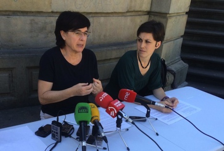 Las concejales Edurne Eguino y Laura Berro han dado a conocer las propuestas de Aranzadi e I-E en Iruñea.
