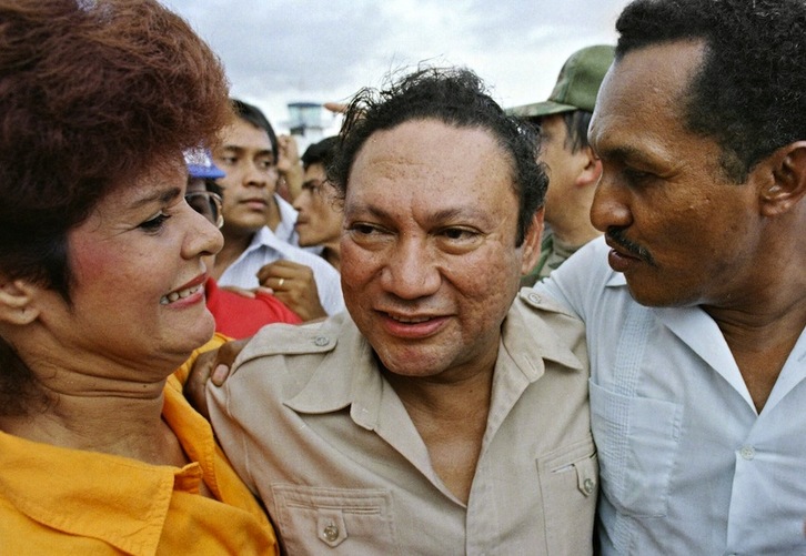 Manuel Antonio Noriega, en una imagen de 1987. (Jonathan UTZ/AFP PHOTO)