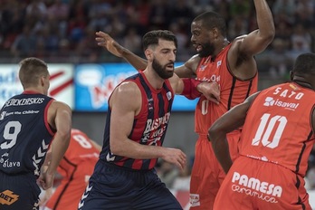 Valencia Basket ha sorprendido a Baskonia. (Juanan RUIZ/ARGAZKI PRESS)