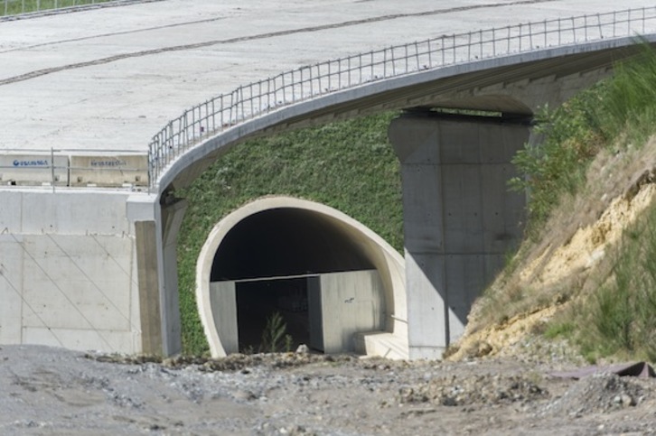 Adif deberá construir nuevas salidas de emergencia en once túneles del TAV. (Gorka RUBIO/ARGAZKI PRESS)