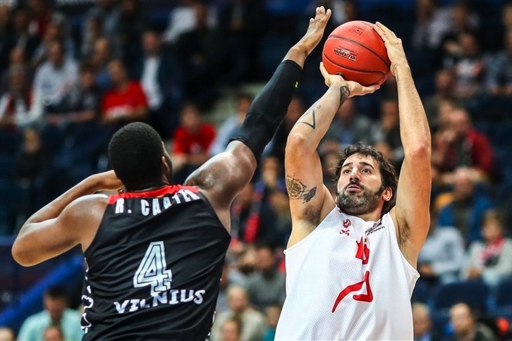 Un momento del partido entre RETAbet Bilbao Basket y el Lietuvos Rytas. (@CDBILBAOBASKET)