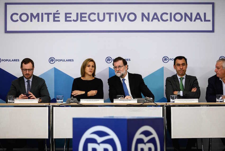 Mariano Rajoy esta mañana, en la reunión del Comité Nacional del PP. (Óscar del POZO/AFP)