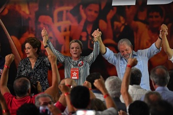 Lula, junto a la también expresidenta Dilma Rousseff y la presidente del PT Gleisi Hoffmann