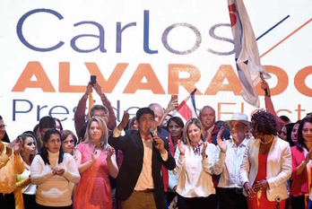 Carlos Alvarado se ha impuesto con holgura en las presidenciales de Costa Rica. (Ezequiel BECERRA/AFP)
