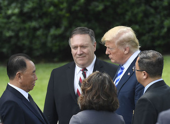Donald Trump ha recibido en la Casa Blanca a Kim Yong-chol, mano derecha del líder norcoreano. (Saul LOEB/AFP) 