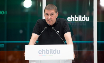 Arnaldo Otegi ha comparecido en Gasteiz en el inicio del curso político de EH Bildu. (Raul BOGAJO / FOKU)