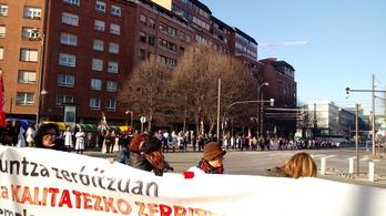 Manifestación de trabajadores del sector de Ayuda a Domicilio de Bizkaia. (LAB)