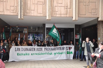Protesta de las trabajadoras de residencias de Bizkaia. (ELA)