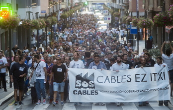 La manifestación se ha realizado en Erandio. (Luis JAUREGIALTZO / FOKU)